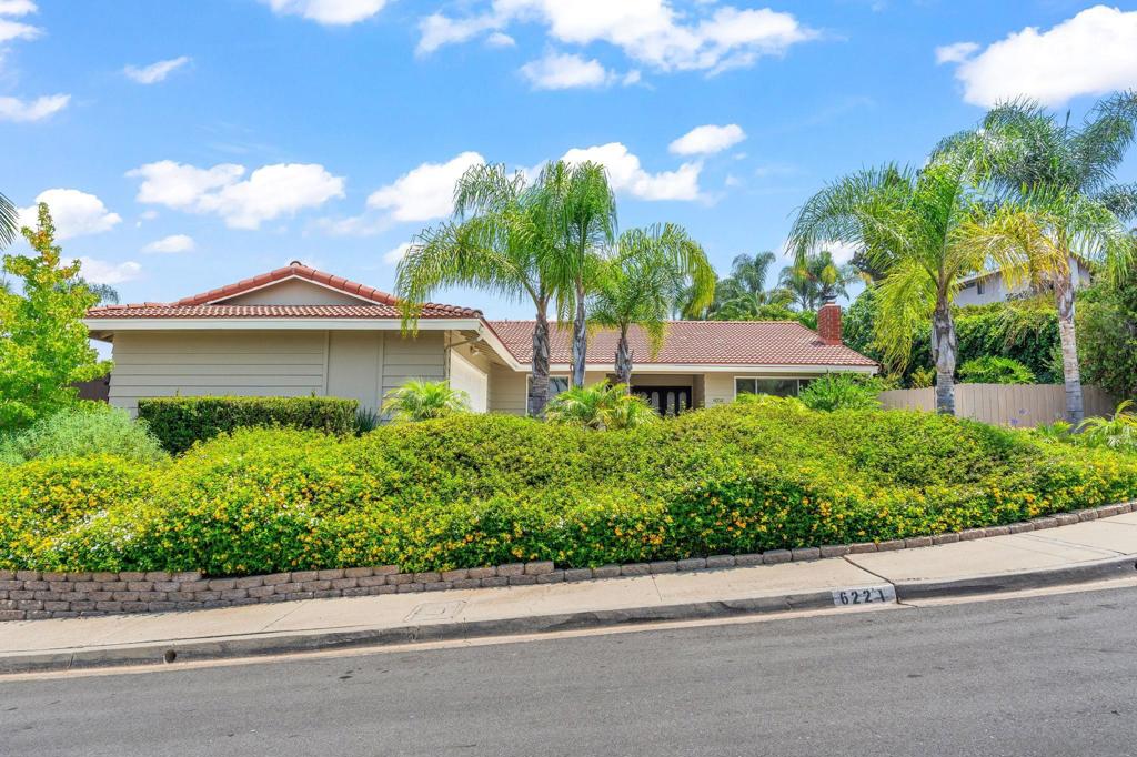 6221 BRYNWOOD COURT