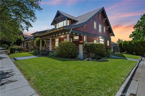 Photo of 310 E Kingsley Ave, Pomona, CA 91767 (MLS # TR26087104)