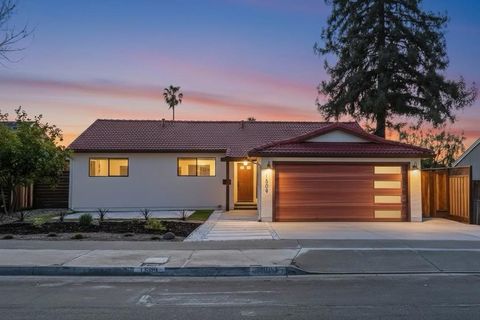 Photo of 1509 Japaul Lane, San Jose, CA 95132 (MLS # ML82034940)