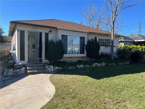 10227 Richlee South Gate CA 90280