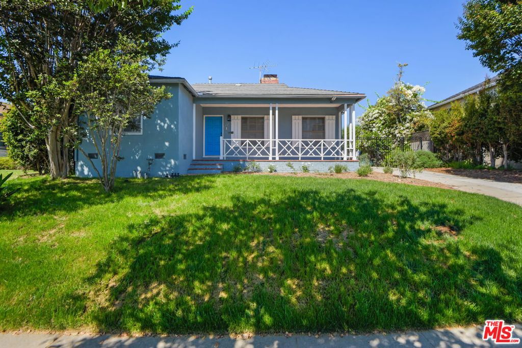 **Trust Sale**Nestled in the highly desirable Windsor Hills community, this 2-bedroom, 2-bathroom home with a den offers a rare opportunity to create your dream residence in one of Los Angeles' most sought-after neighborhoods. Step inside to discover natural hardwood floors, a spacious living room with a fireplace, a formal dining room, and a den featuring its own fireplace, ideal for cozy evenings or entertaining guests. The home also features central heating and A/C, providing comfort year-round. While the property needs some TLC, it offers fantastic potential. The detached garage is ideal for an ADU conversion, providing you with the opportunity to add value or create a rental property. Convenience is key. This home is within walking distance to beloved local spots, including Hilltop Coffee, Simply Wholesome Restaurant, Somerville Restaurant, Jon & Vinny's Restaurant, Kenneth Hahn Park, and scenic trailheads. Plus, you're just minutes from Sofi Stadium, the Kia Forum, beaches, freeways, and more, making it a perfect location for both daily living and weekend outings. Don't miss your chance to bring new life to this Windsor Hills gem. With the right vision and updates, 4581 Northridge Dr can truly shine. Virtually staged! No showings before Sunday's open house.