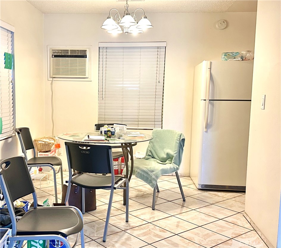 910 E Granada Court