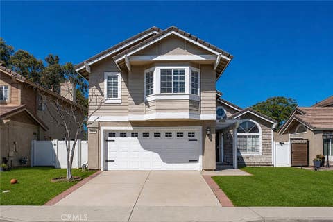 Photo of 13562 Sutter Court, Fontana, CA 92336 (MLS # CV26166997)