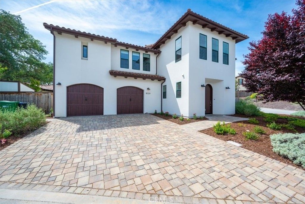 Photo of 9320 Via Castillo, Atascadero, CA 93422 (MLS # PI26077937)