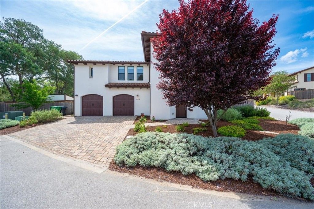 Photo of 9320 Via Castillo, Atascadero, CA 93422 (MLS # PI26077937)