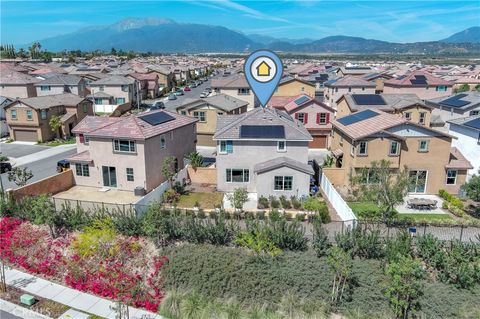 Photo of 2431 Gunner Ridge Way, Rialto, CA 92377 (MLS # SW26075371)