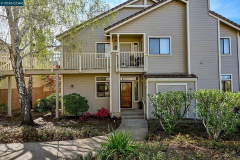Photo of 5413 Terra Granada Dr Dr #3A, Walnut Creek, CA 94595 (MLS # 41127849)