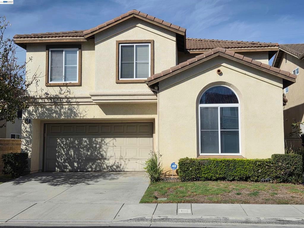 132 Citrine Ct