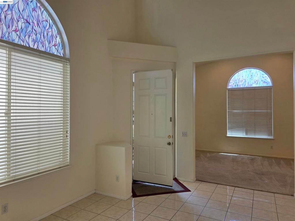 132 Citrine Ct