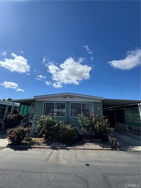 725 W Thornton 163 Hemet CA 92543