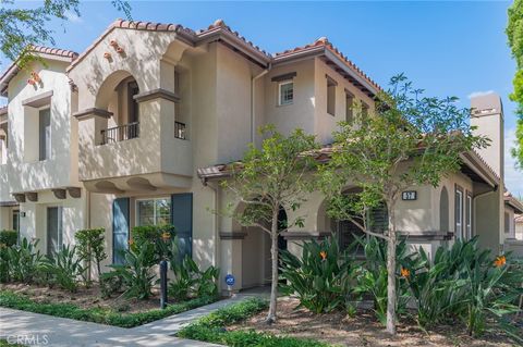 Photo of 57 Wonderland, Irvine, CA 92620 (MLS # OC25244792) Photo of 57 Wonderland, Irvine, CA 92620 (MLS # OC25244792)