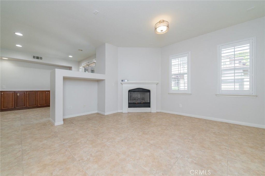 Serissa (SERI) - Residential Lease