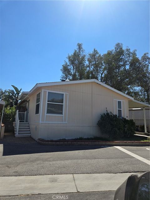 Photo of 11401 Topanga Canyon Blvd, Chatsworth, CA 91311 (MLS # SR26074361)