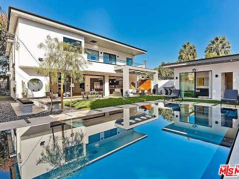 Photo of 14812 Morrison Street, Sherman Oaks, CA 91403 (MLS # 26855423)