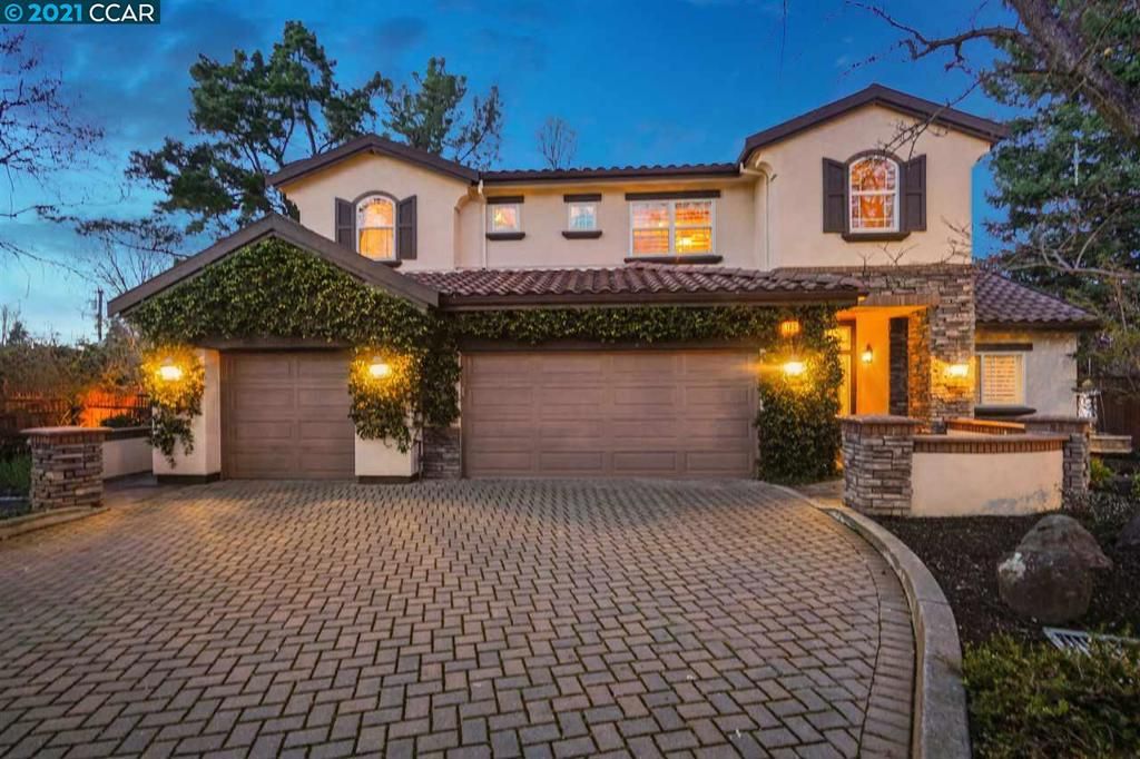 listing image 130728456613322926272
