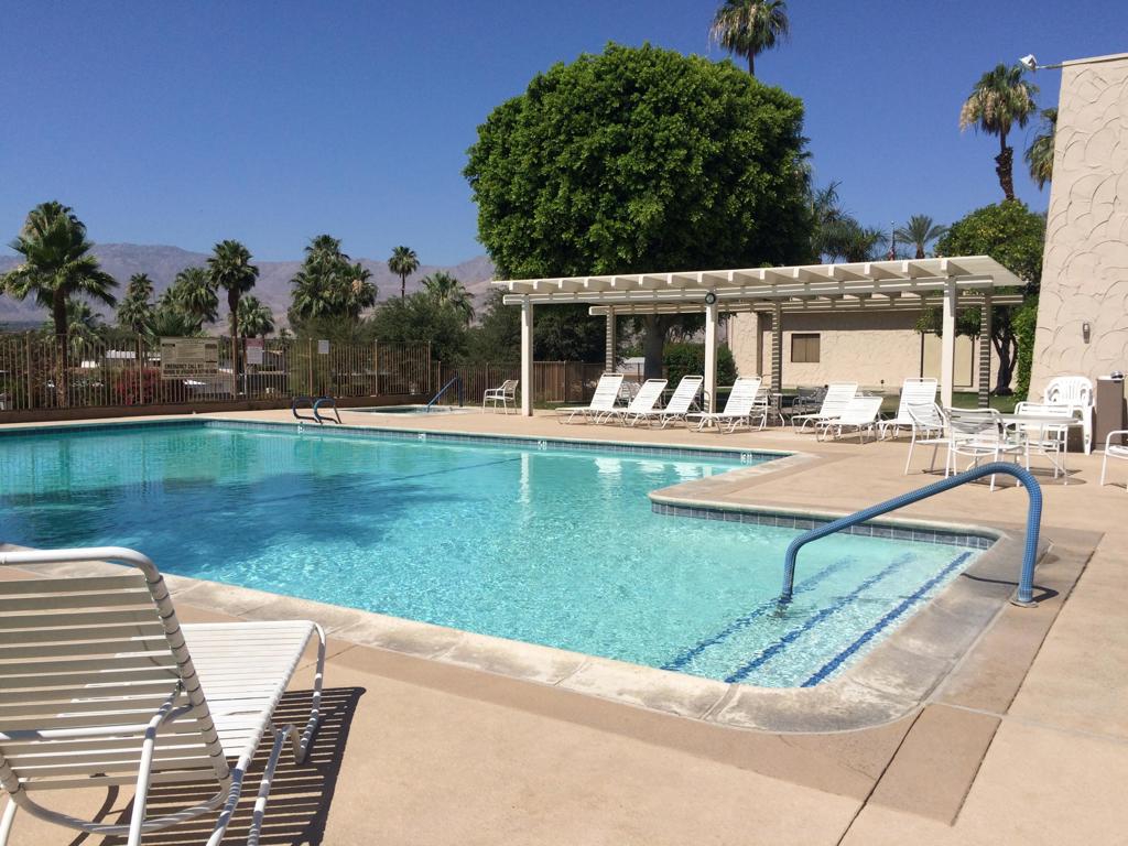 Portola Country Club - Manufactured In Park