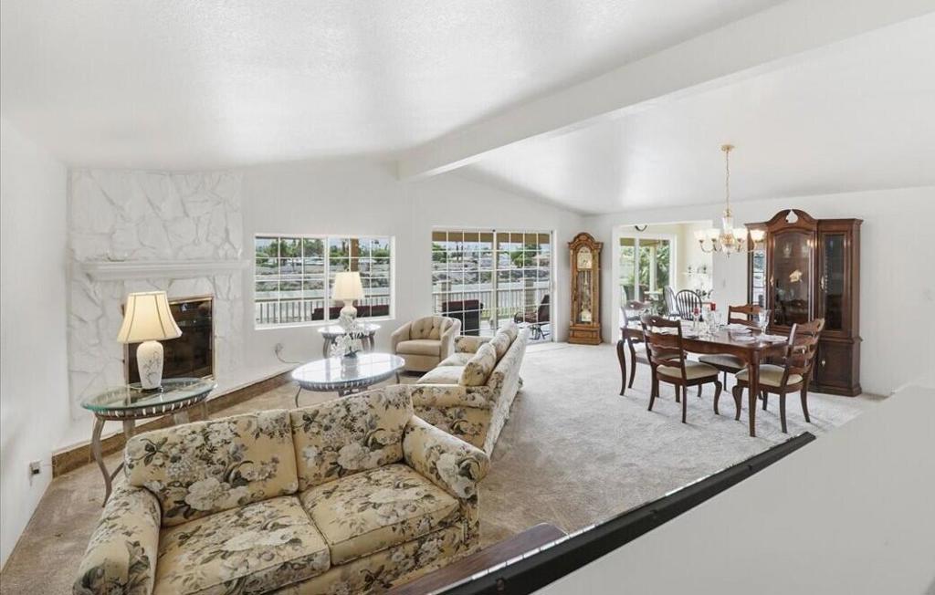 Portola Country Club - Manufactured In Park