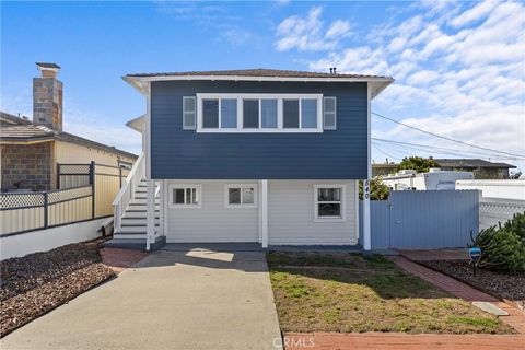 Photo of 540 Avalon Street, Morro Bay, CA 93442 (MLS # SC25099400)