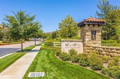 Photo of 28417 Steel Ln, Valencia, CA 91354 (MLS # SR26056738)