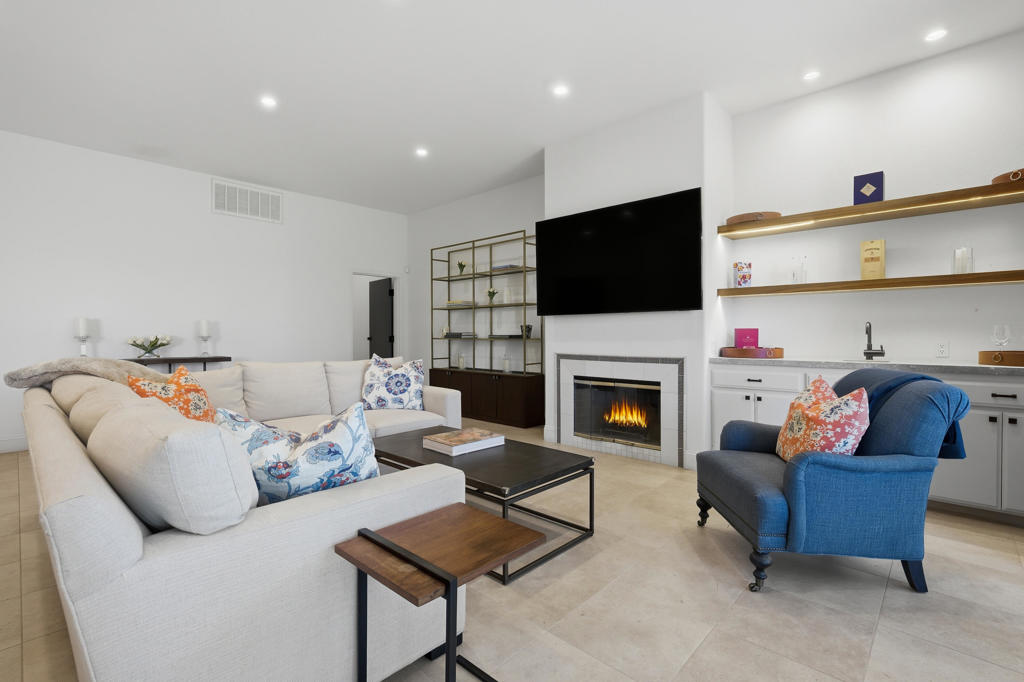 Mission Hills East - Residential