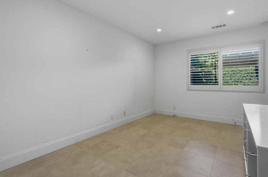 Mission Hills East - Residential