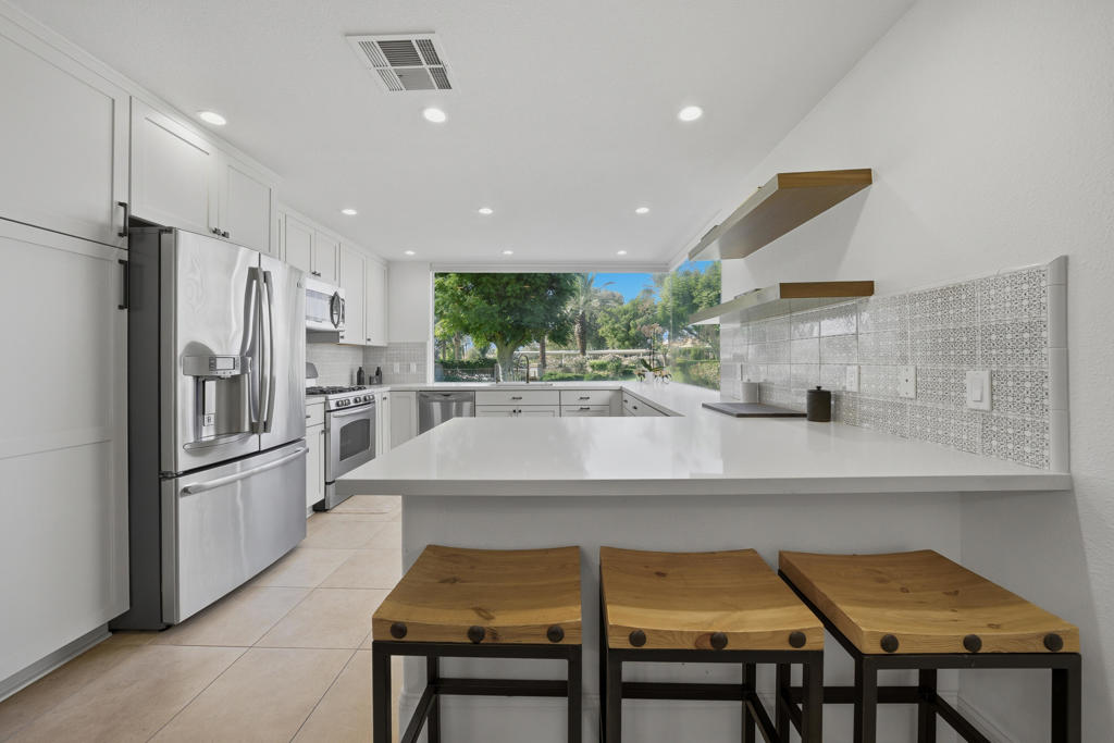 Mission Hills East - Residential