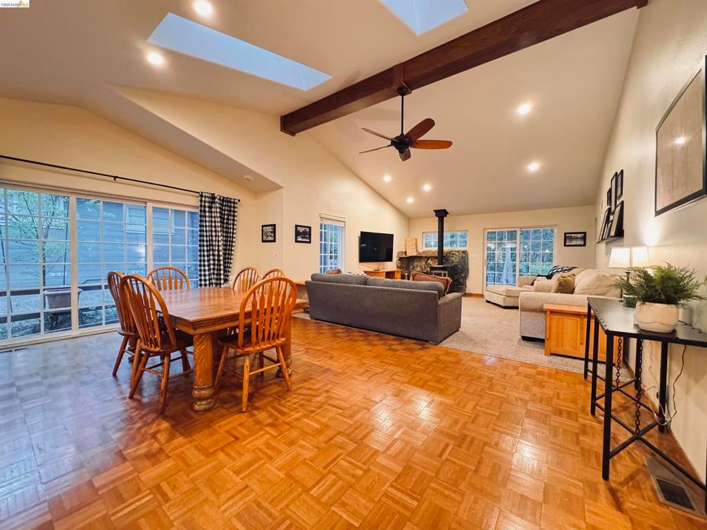 22499 Fireside DR