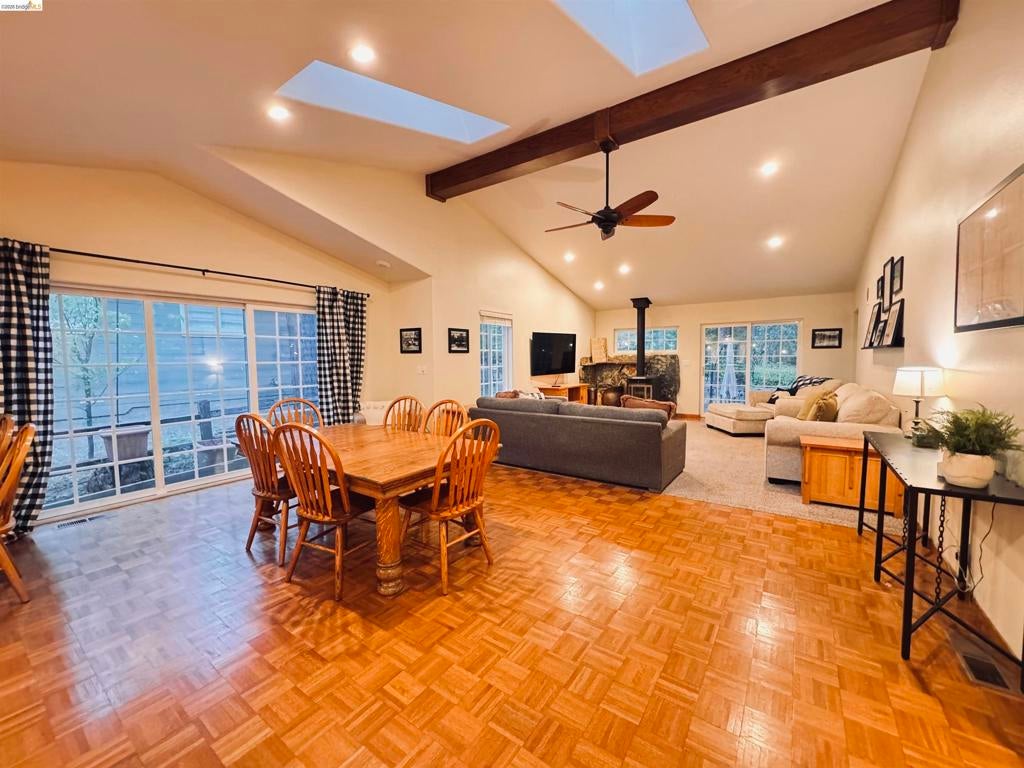 22499 Fireside DR