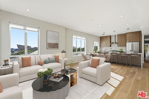 Photo of 1006 Hancock Avenue #E, West Hollywood, CA 90069 (MLS # 26838575)
