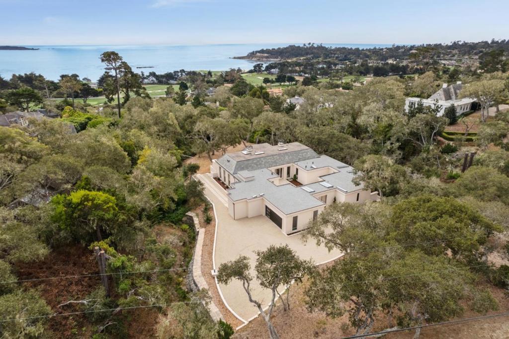 1552 Riata Road