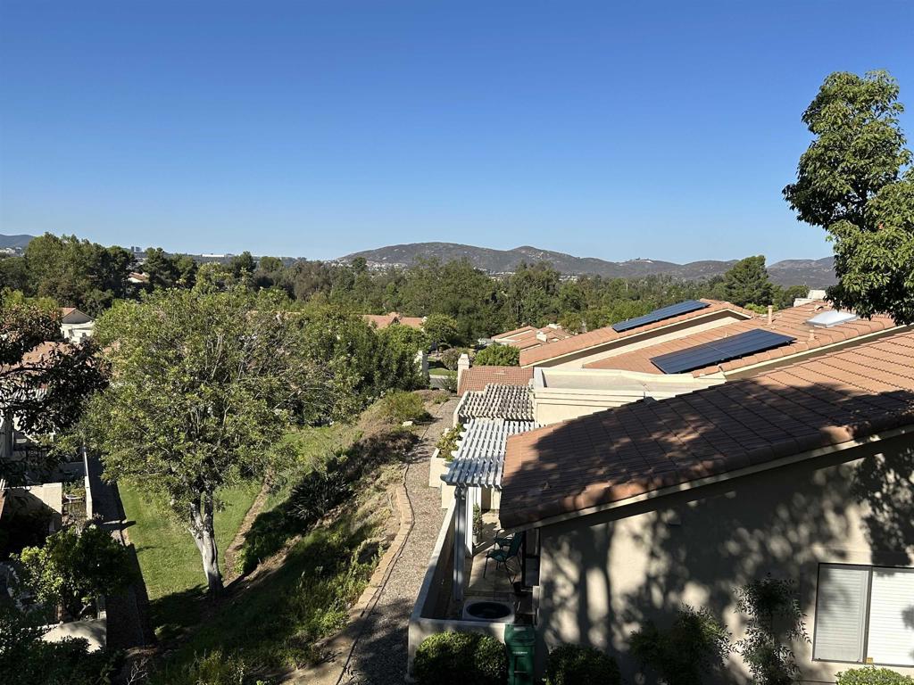SUNSET VIEWS!! Spacious end unit in the Villas of Active Senior Living in Oaks North. One Story two bedroom/2 bath 1388 square feet. Back patio has westerly views and lovely evening Sunsets! Indoor full size Laundry with washer/dryer in place is a PLUS and 2 car garage offers lots of cabinet storage! Ceramic tile flooring throughout, plantation shutters, gas fireplace in Living Room. Primary bedroom with ensuite bath, and a lovely contemporary kitchen with white uppers and gray lower cabinets. Kitchen opens to family room with pass-through for a more open feel. 3 ceiling fans plus central air. In addition is access to the wonderful Oaks North Community Center, offering PICKLEBALL, tennis, a library, woodworking shop, Pool, Sauna & spa! Public Oaks North Golf across from Community Center. Fresh paint, all new flooring, minutes to shopping and 30 minutes to beaches. Owner has service contract on Heating & Air and Home Warranty for repairs!