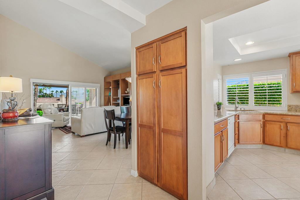 73448 Mariposa Drive