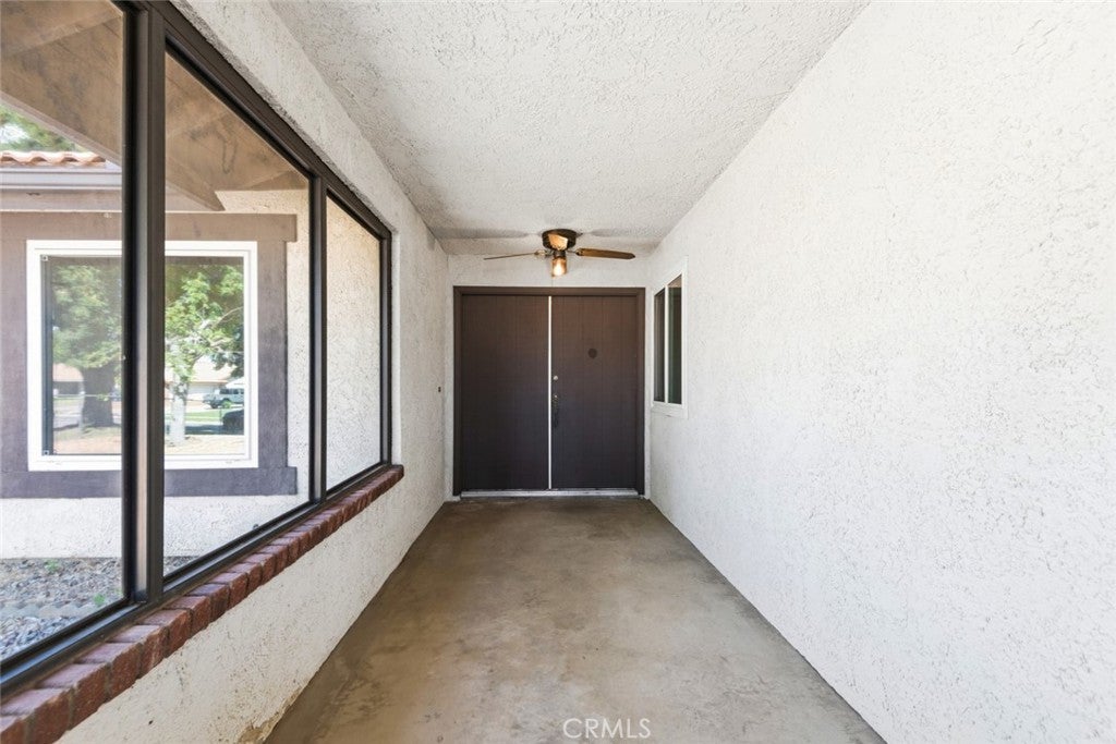 13689 Sarah Street