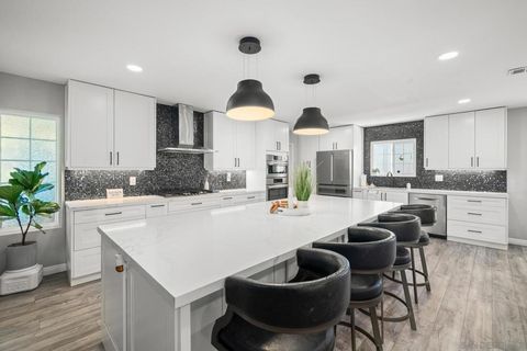 6521 Cowles Mountain Blvd San Diego CA 92119