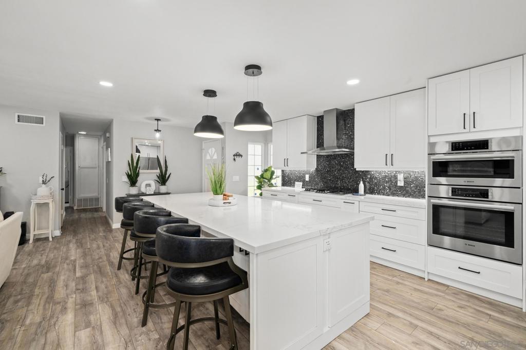 6521 Cowles Mountain Blvd
