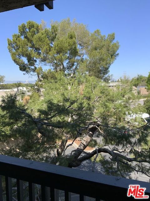 Photo of 3205 Raintree Circle, Culver City, CA 90230 (MLS # 26664329)