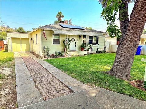 858 Bussey Street San Bernardino CA 92405