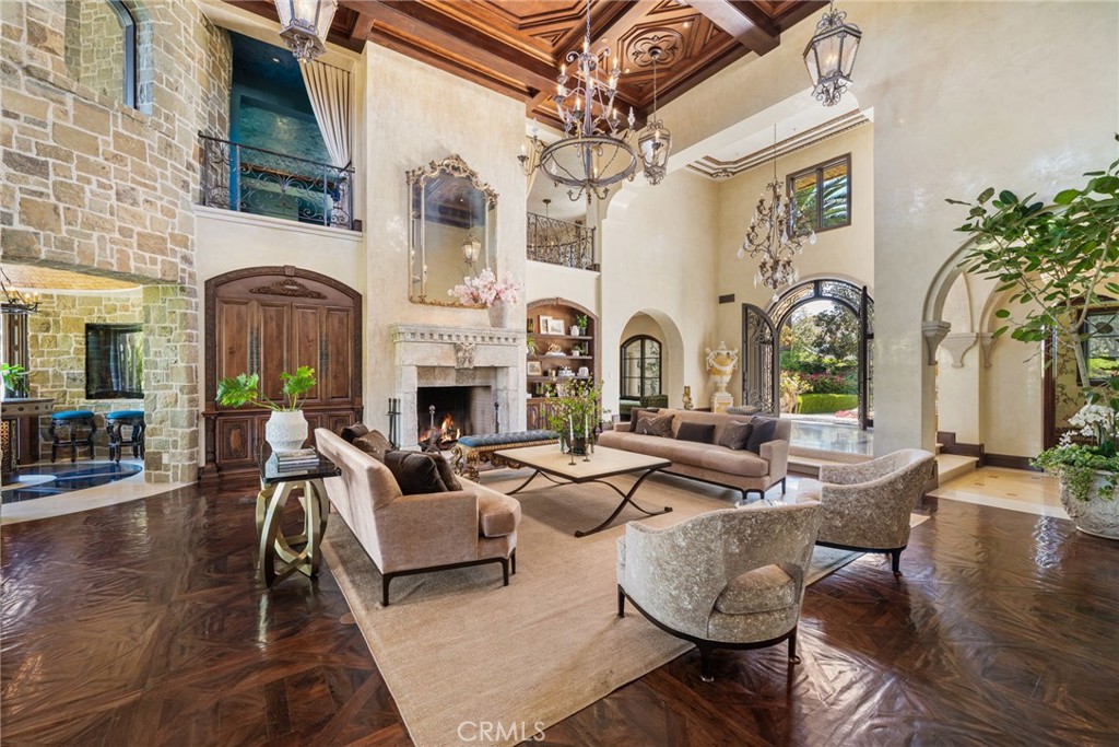 Las Posas Estates - Residential