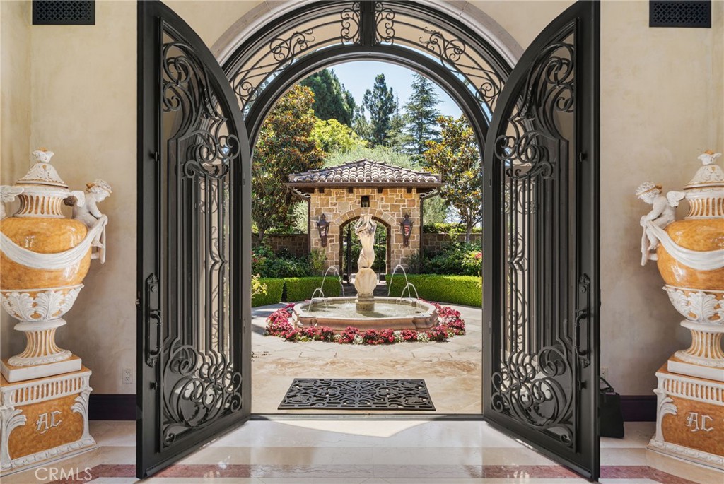 Las Posas Estates - Residential