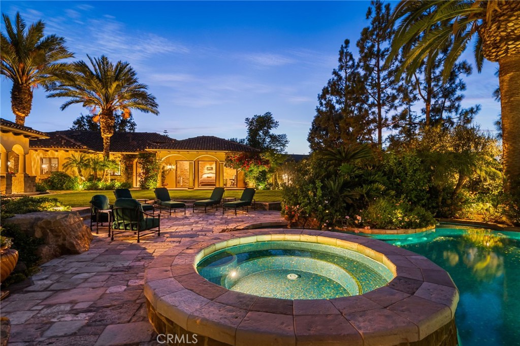 Las Posas Estates - Residential