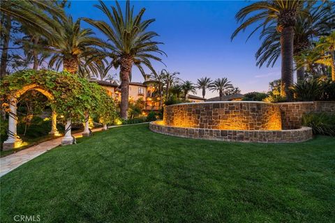 Tiny photo for 427 La Marina Drive, Camarillo, CA 93010 (MLS # OC25196571)