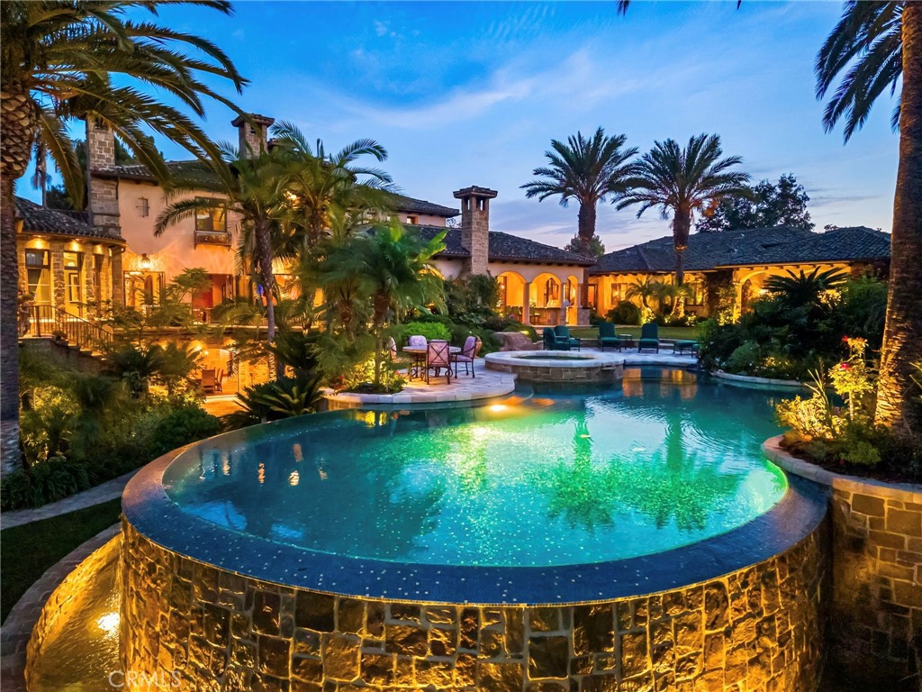 427 La Marina Drive