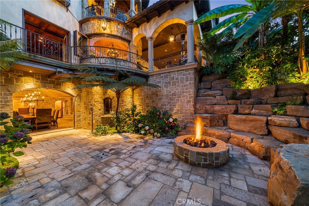 Las Posas Estates - Residential