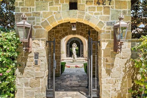 Tiny photo for 427 La Marina Drive, Camarillo, CA 93010 (MLS # OC25196571)