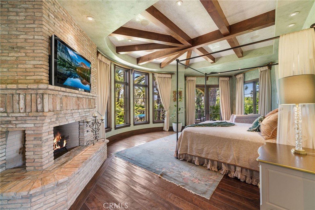 Las Posas Estates - Residential