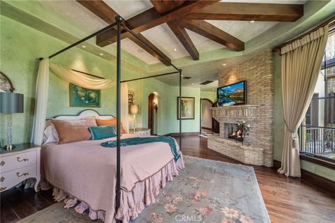 Tiny photo for 427 La Marina Drive, Camarillo, CA 93010 (MLS # OC25196571)