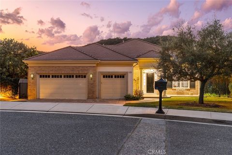 Photo of 238 Lake Sherwood Drive, Lake Sherwood, CA 91361 (MLS # SR26029267)