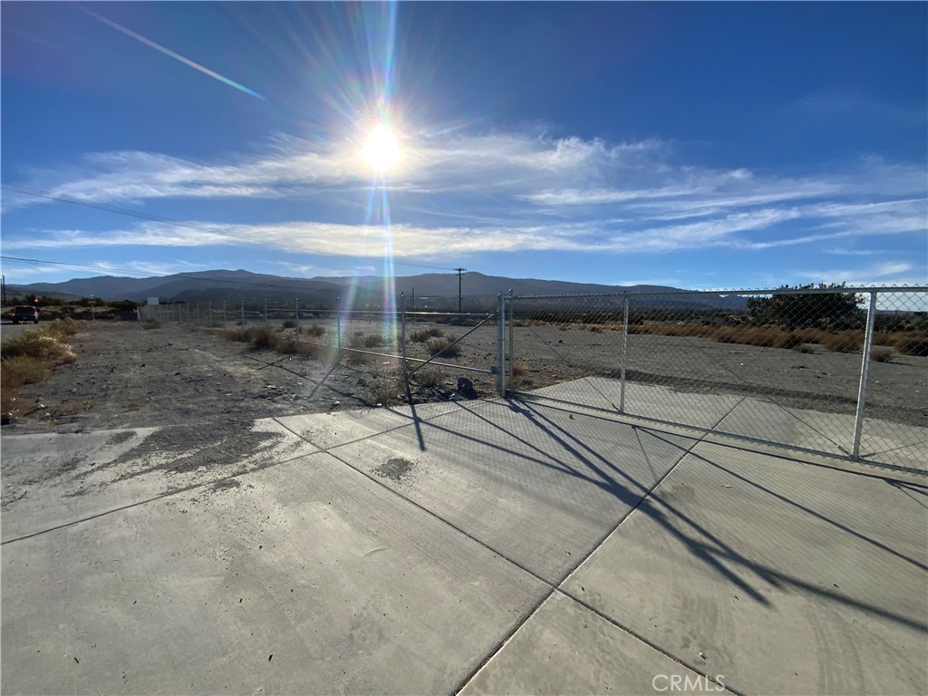 2424 Phelan Road