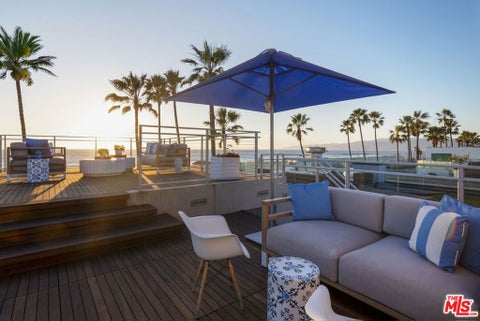Photo of 2505 Ocean Front Walk, Venice, CA 90291 (MLS # 26926445)