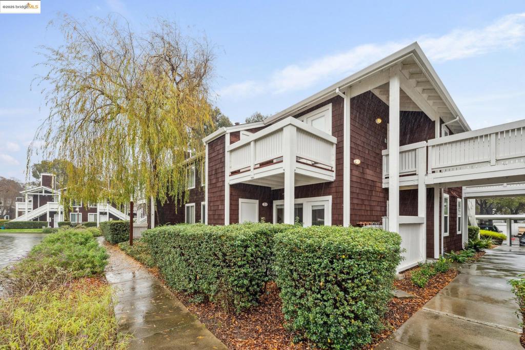 145 Marina Lakes Dr Dr, MARINA BAY, Richmond | Condo for Sale in ... - Selling Richmond Condos With Backyard Views
